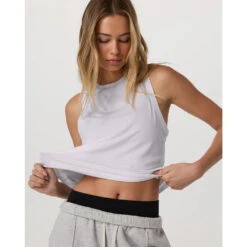 Vuori Women's Energy Top -Gear Head Outfitters VW123WHT SP25 W ECOMM TOPS CREATIVE 10 03b9f346 1737 45e9 a8a1 cb477d0c3072